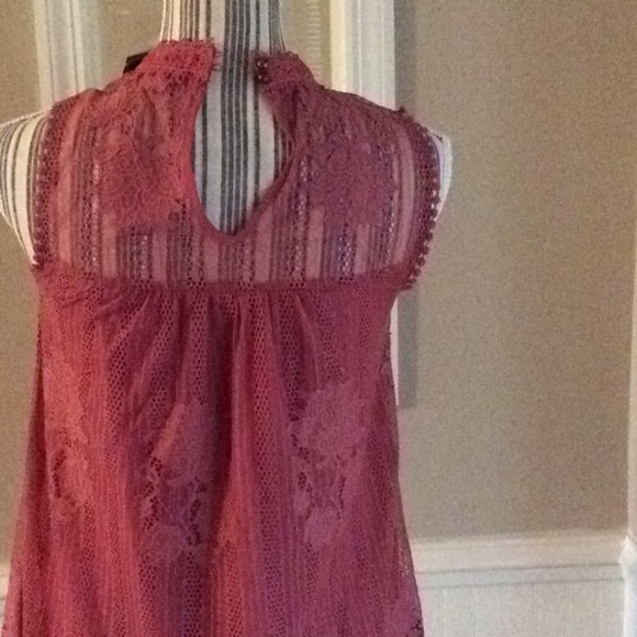 NWT BaroqueRose Lace Top Size XSmall - Picture 3 of 5